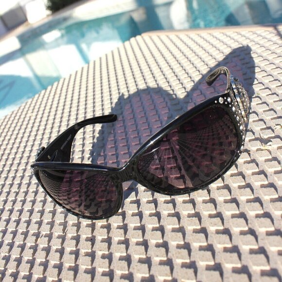Montana West | Accessories | Montana West Concho Sunglasses  display picture 2